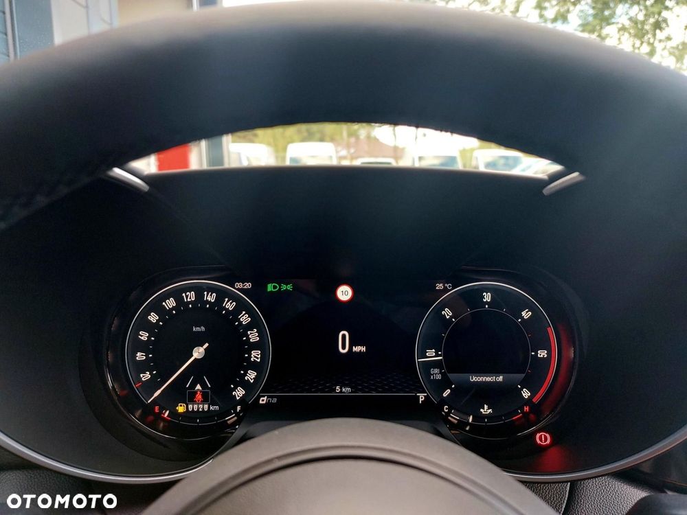 Alfa Romeo Giulia 2.2 D Turbo Sprint Q2 - 17