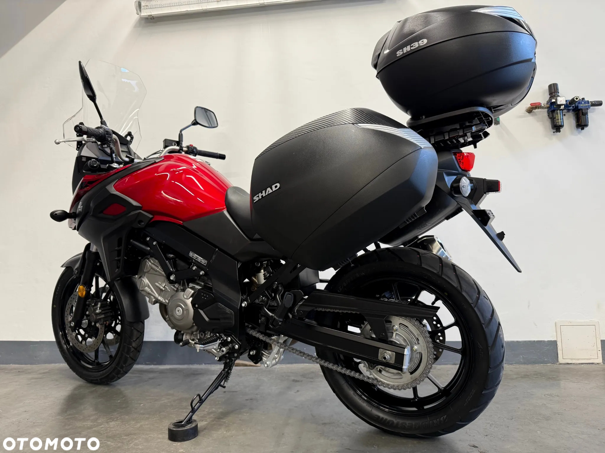 Suzuki V-STROM - 4