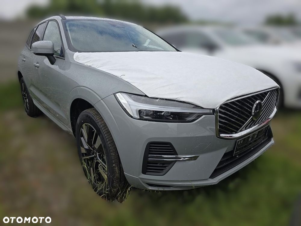 Volvo XC 60 B5 B AWD Core - 2