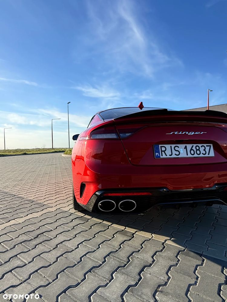 Kia Stinger - 6