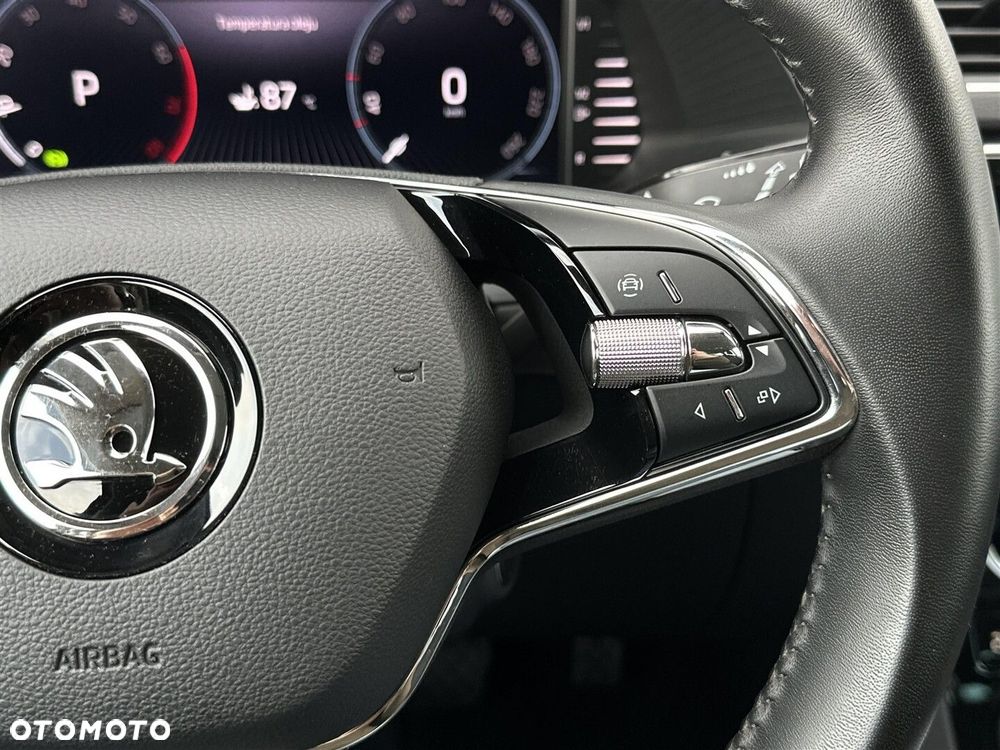 Skoda Superb 1.5 TSI Ambition DSG - 22