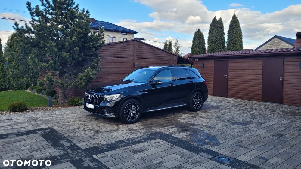 Mercedes-Benz GLC 220 d 4-Matic - 1