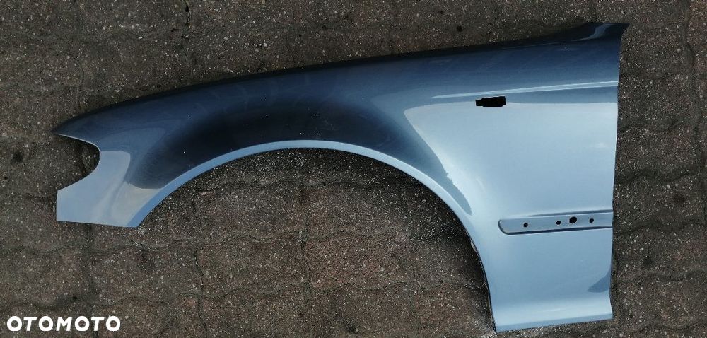Błotnik przód lewy BMW E46 LIFT STAHLBLAU - 2