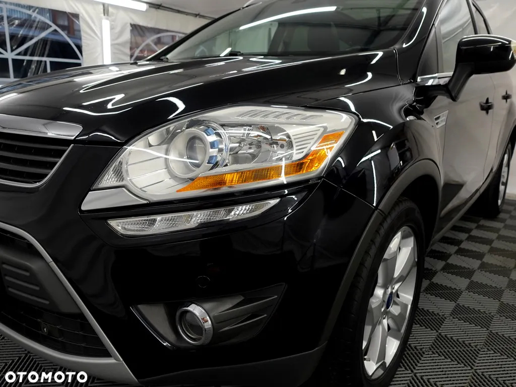 Ford Kuga 2.0 TDCi 4WD Titanium - 25