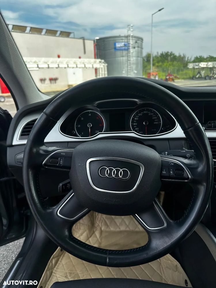 Audi A4 2.0 TDI DPF multitronic Attraction - 18