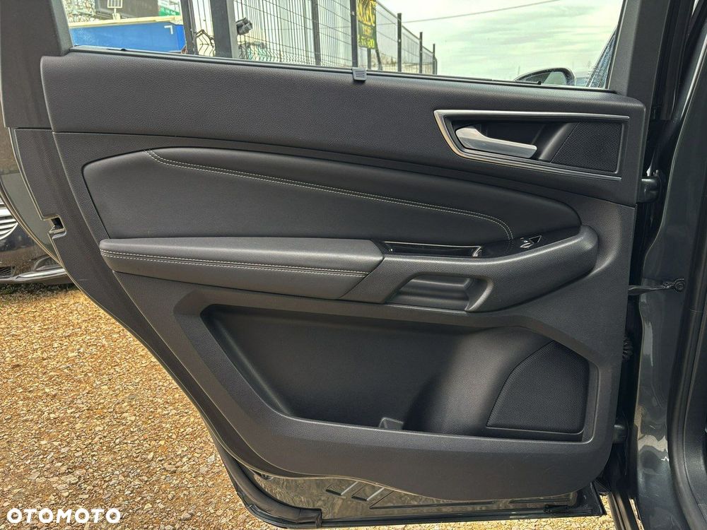 Ford Galaxy 2.0 TDCi Titanium - 23