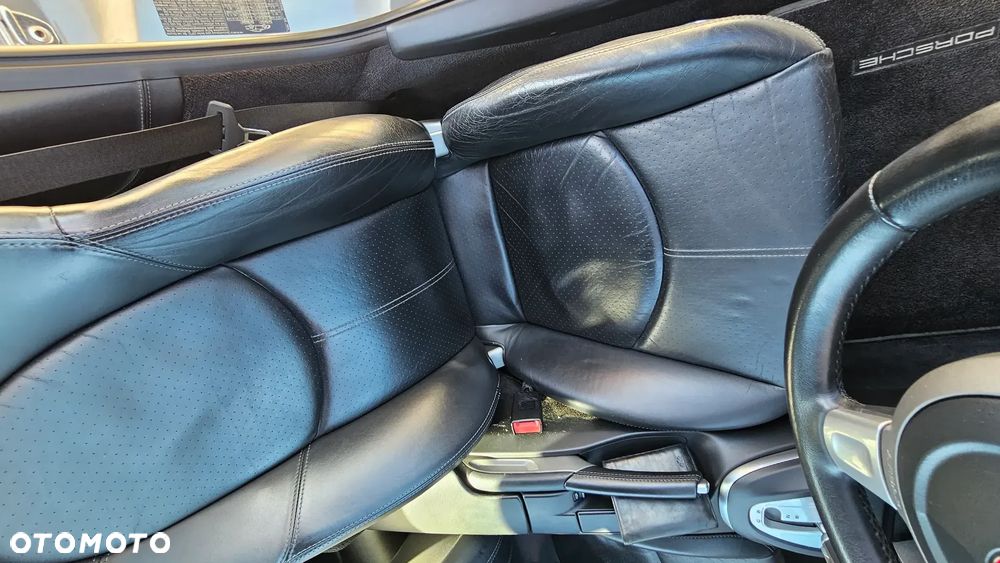 Porsche 911 Carrera 4 S Tiptronic - 21