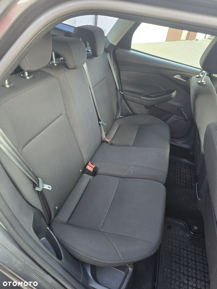 Ford Focus - 22