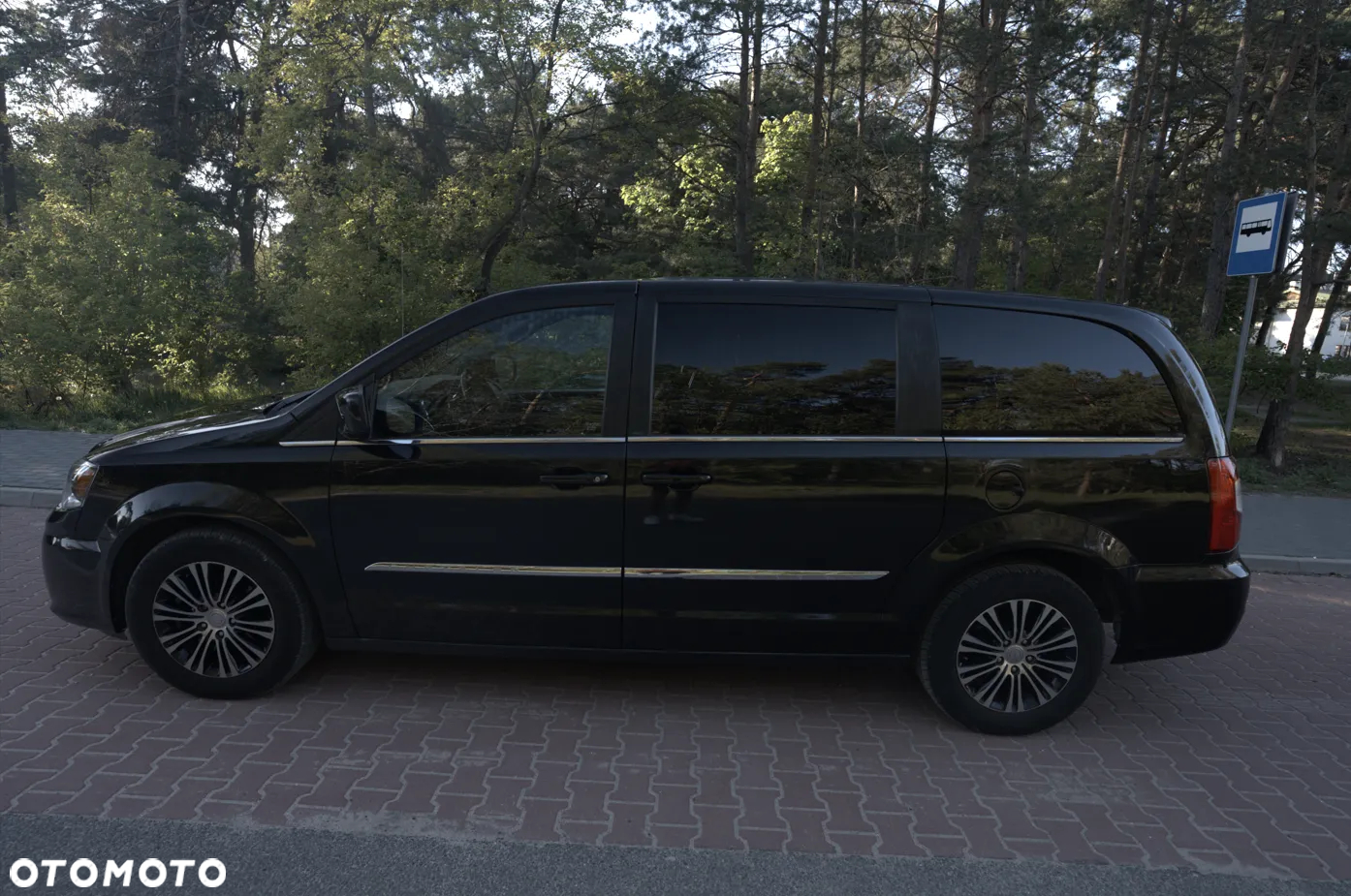Chrysler Town & Country 3.6 Limited - 6