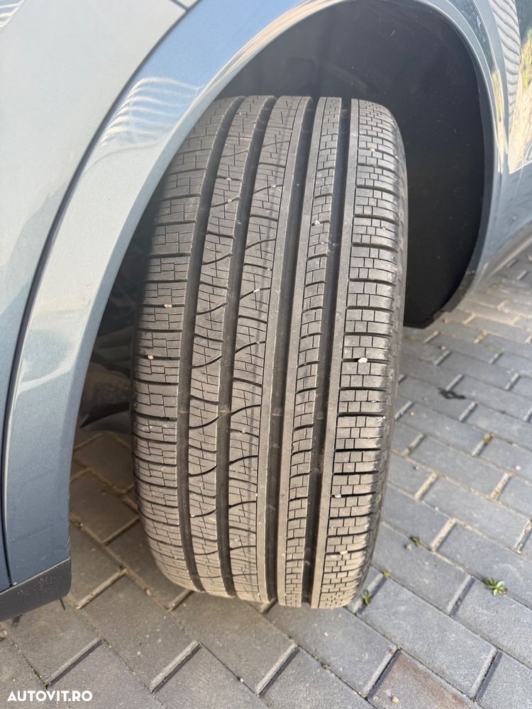 Porsche Cayenne Standard - 36