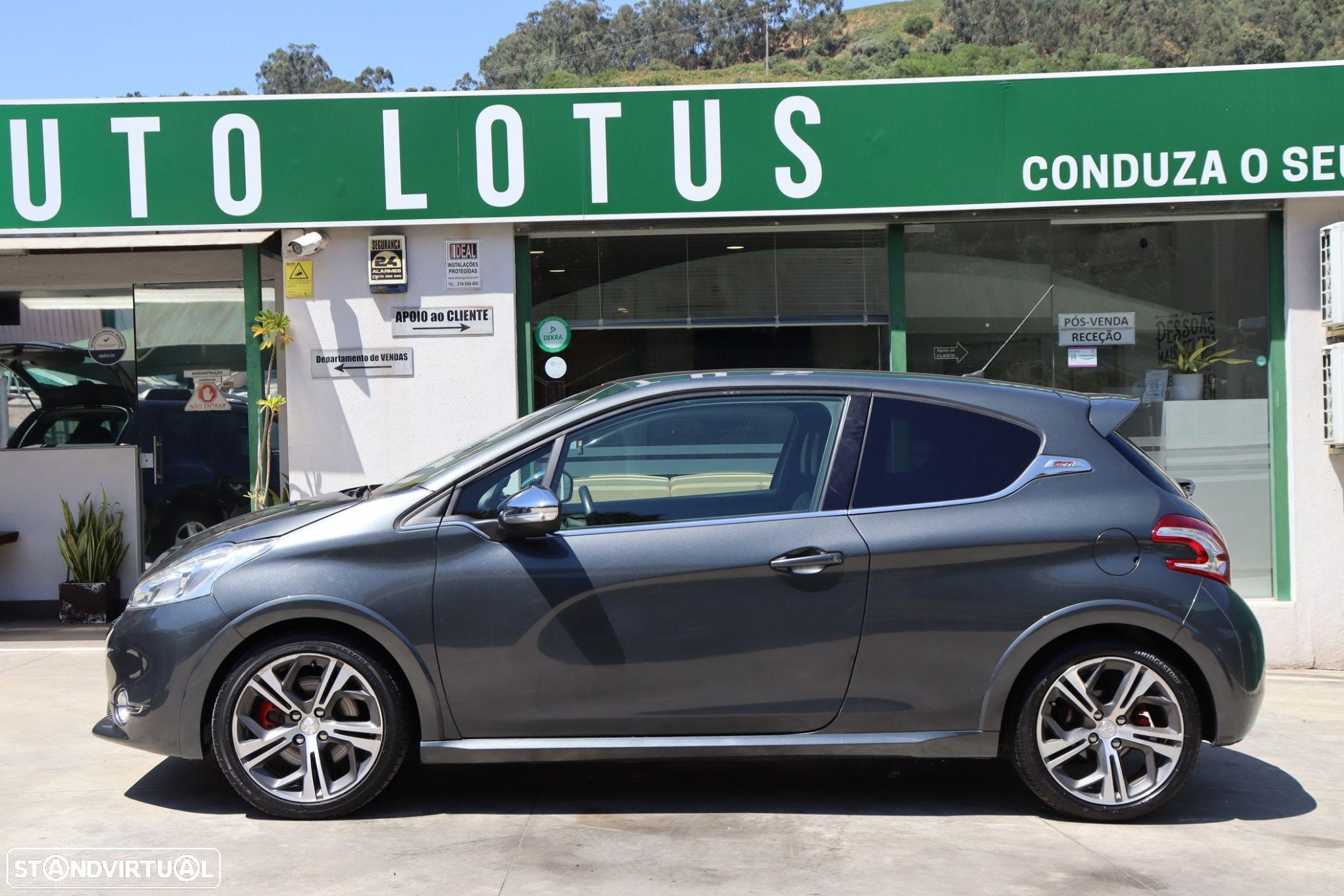 Peugeot 208 1.6 THP GTi - 4