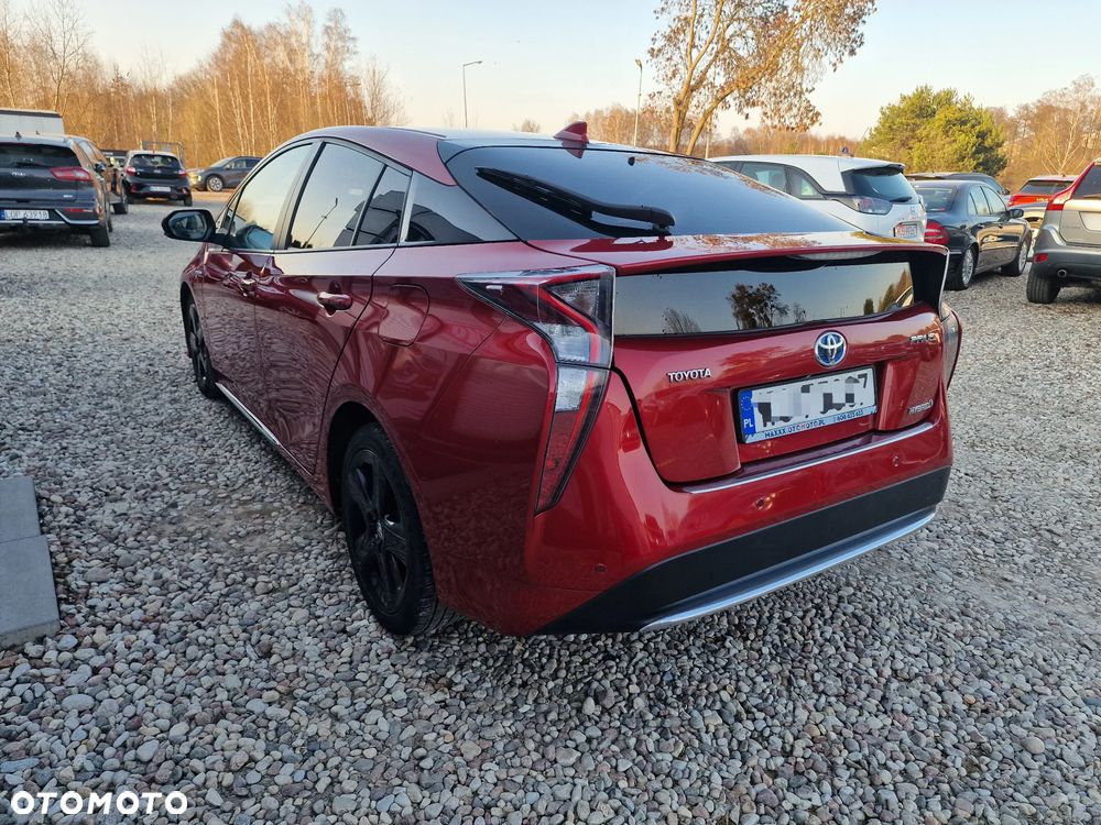 Toyota Prius - 12