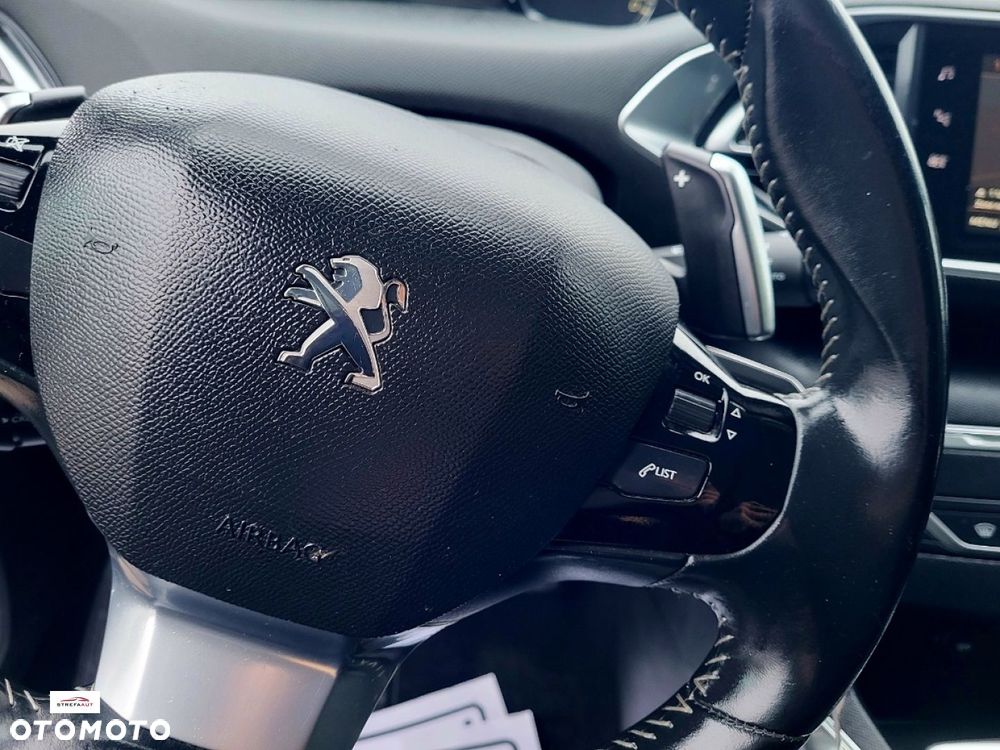 Peugeot 308 - 16