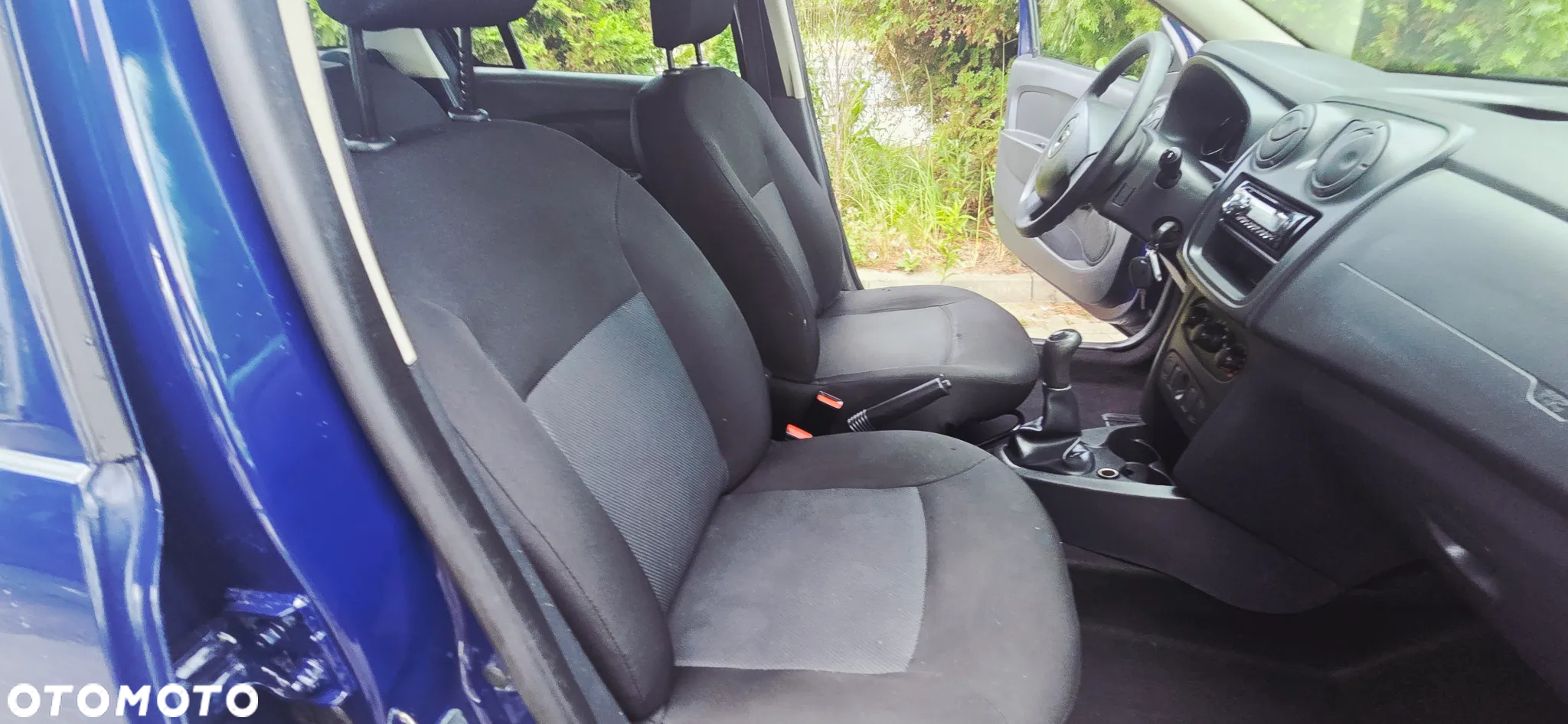 Dacia Logan MCV 1.2 16V 75 Ambiance - 32