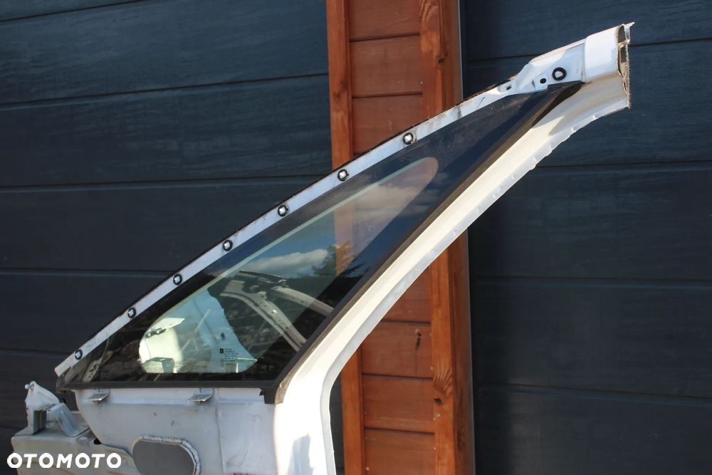 BŁOTNIK ĆWIARTKA LEWY BOK TYŁ LEWA TYLNA PRÓG OPEL ZAFIRA C 40R - 10