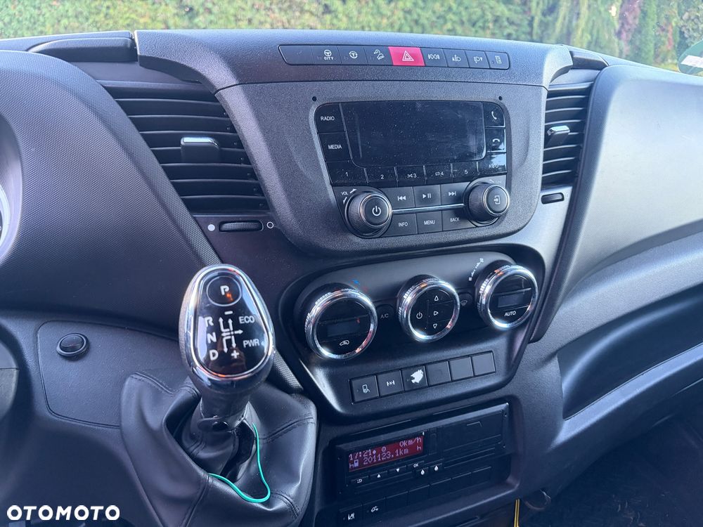 Iveco DAILY 72-180 - 22