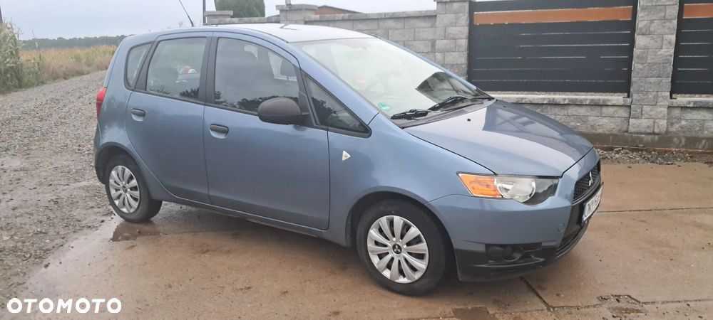 Mitsubishi Colt 1.1 Invite - 1