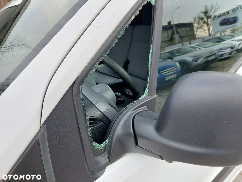 Peugeot Partner - 23