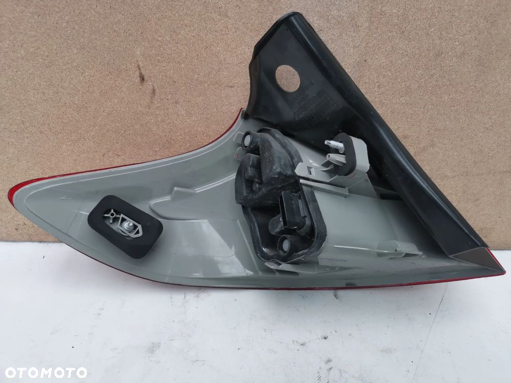 Renault Megane III Lampa Tył Prawa HB - 2