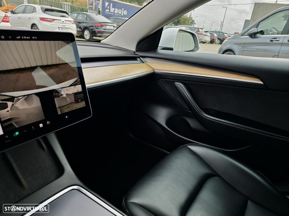 Tesla Model 3 Long Range Tração Integral - 19
