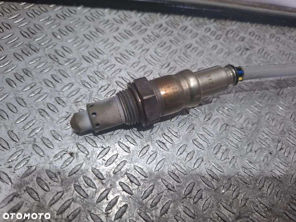 Sonda lambda oryginał Fiat 500 2024 rok nr 46352318 - 2