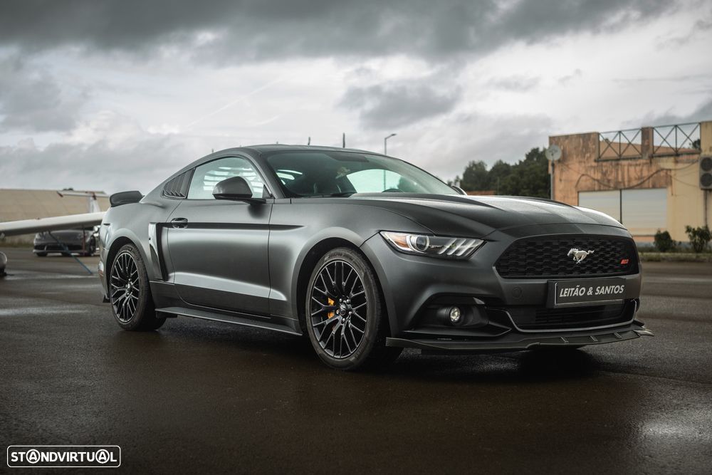 Ford Mustang 2.3 Eco Boost - 23