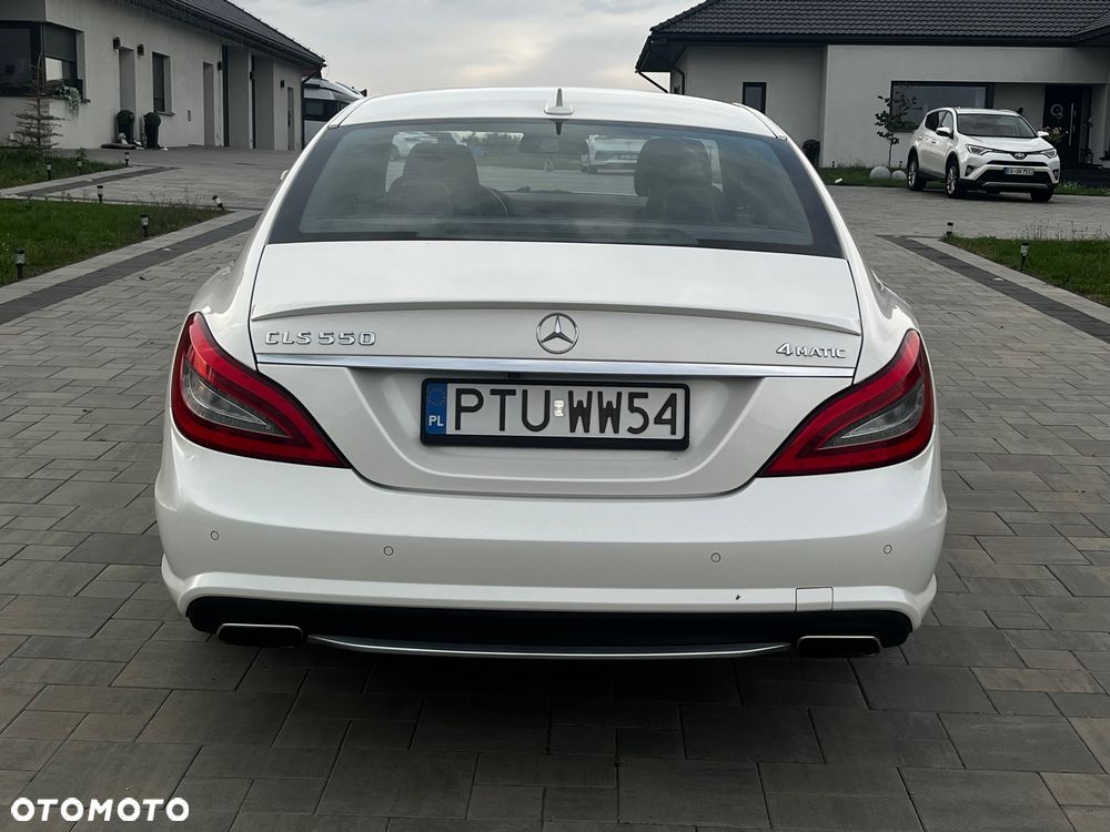 Mercedes-Benz CLS 500 4Matic 7G-TRONIC - 5