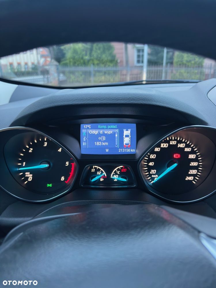 Ford Kuga 2.0 TDCi 2x4 Individual - 8
