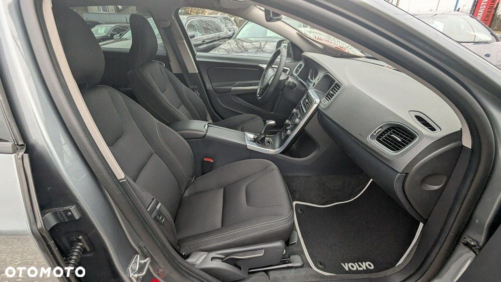 Volvo V60 - 17
