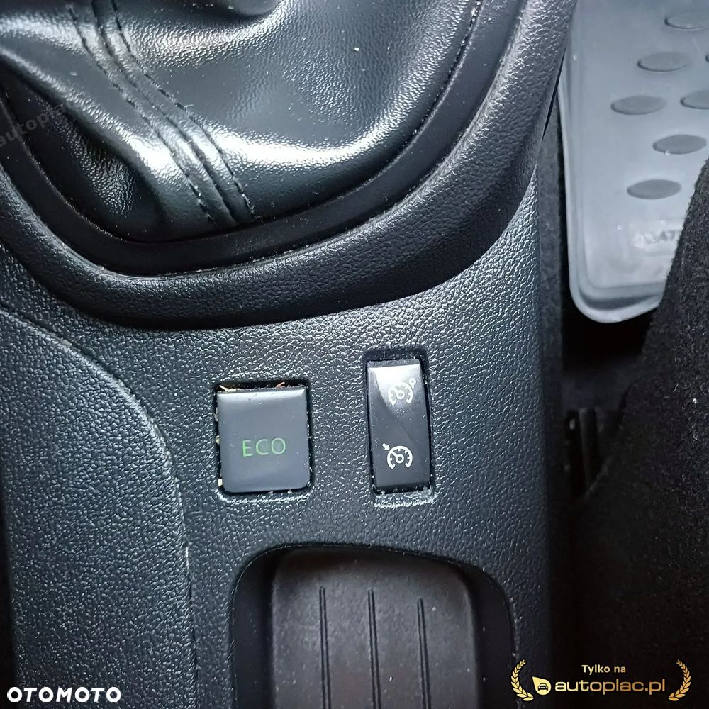 Renault Captur - 16