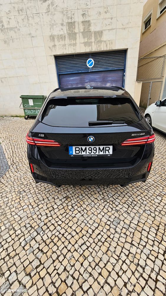 BMW i5 eDrive40 Pack Desportivo M Pro - 18
