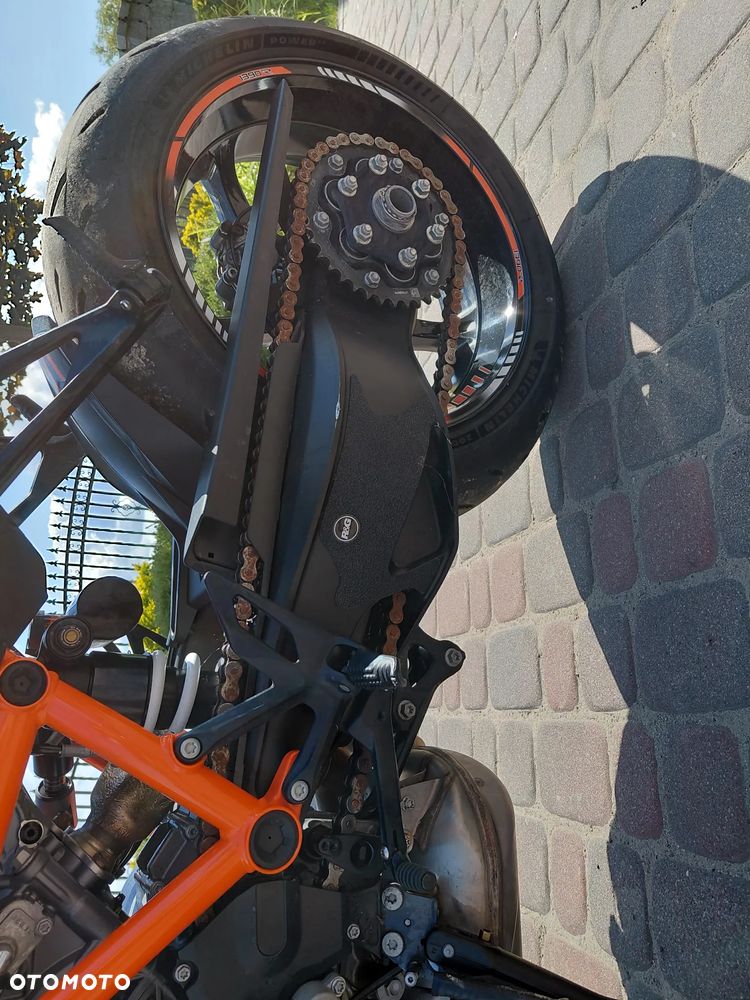 KTM Super Duke - 14
