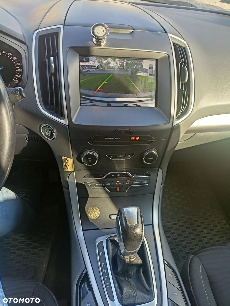 Ford S-Max 2.0 TDCi Titanium PowerShift - 11