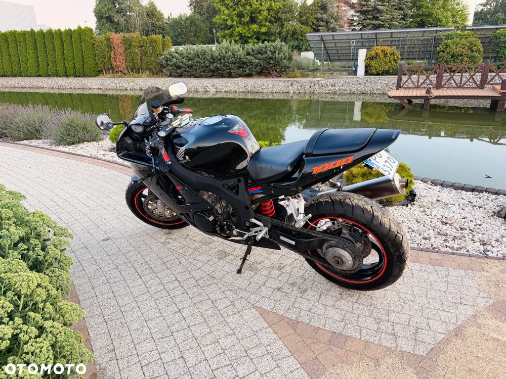 Honda CBR - 6