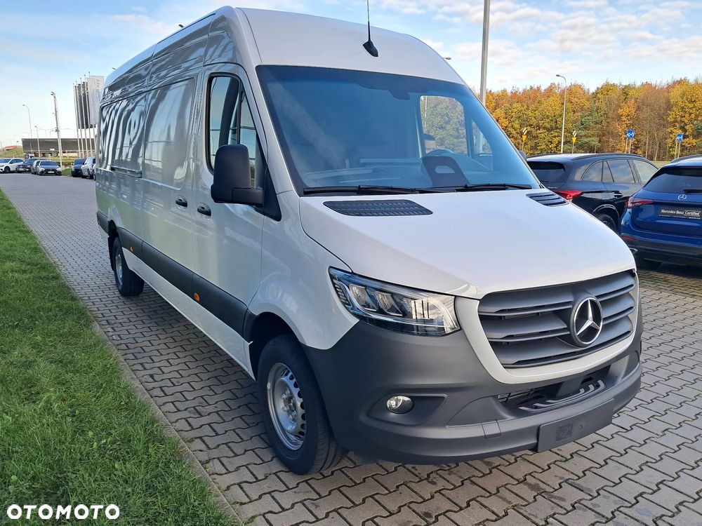Mercedes-Benz Sprinter 317 CDI Furgon PRO długi 4325 mm L3H2 - 13