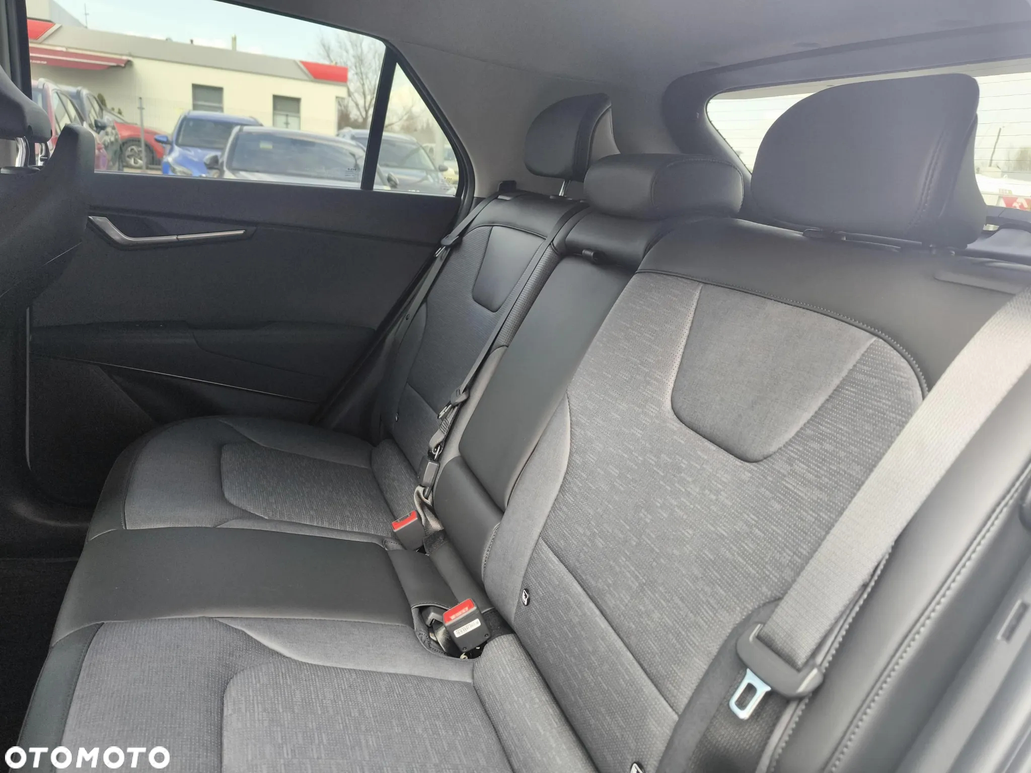 Kia Niro e-Niro 64kWh XL - 16