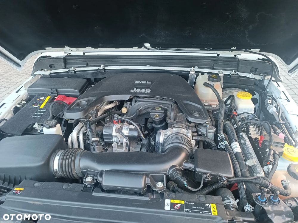 Jeep Wrangler Unlimited 3.6 Automatik X - 22