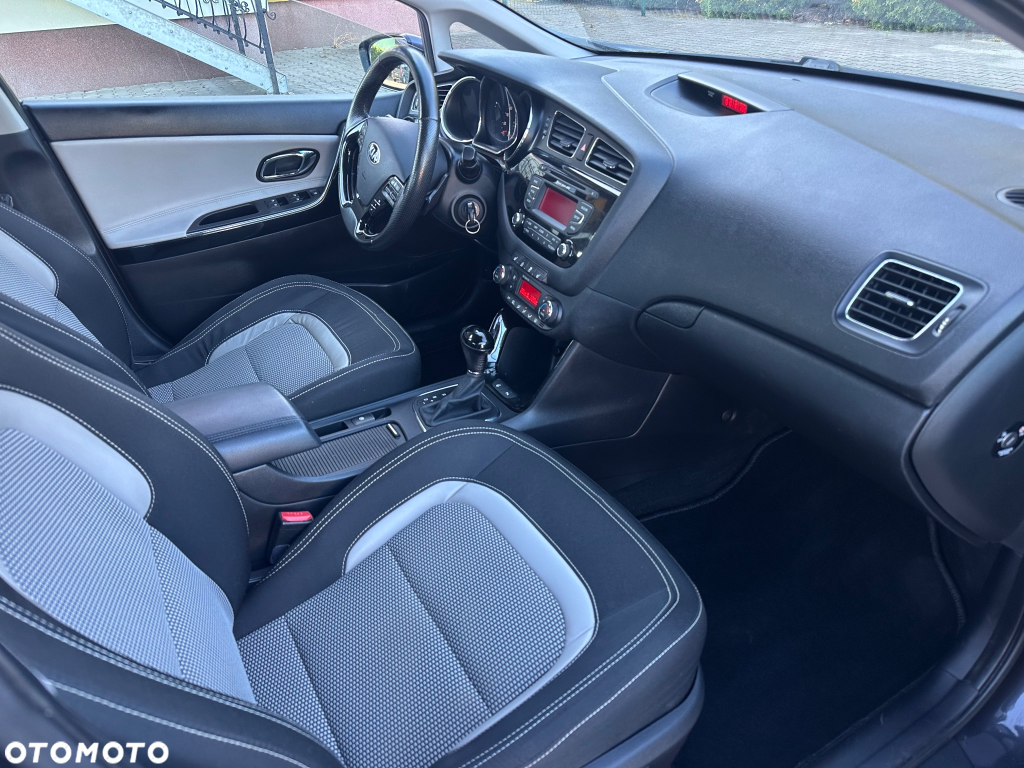 Kia Ceed Cee'd 1.6 GDI L Business Line DCT - 8
