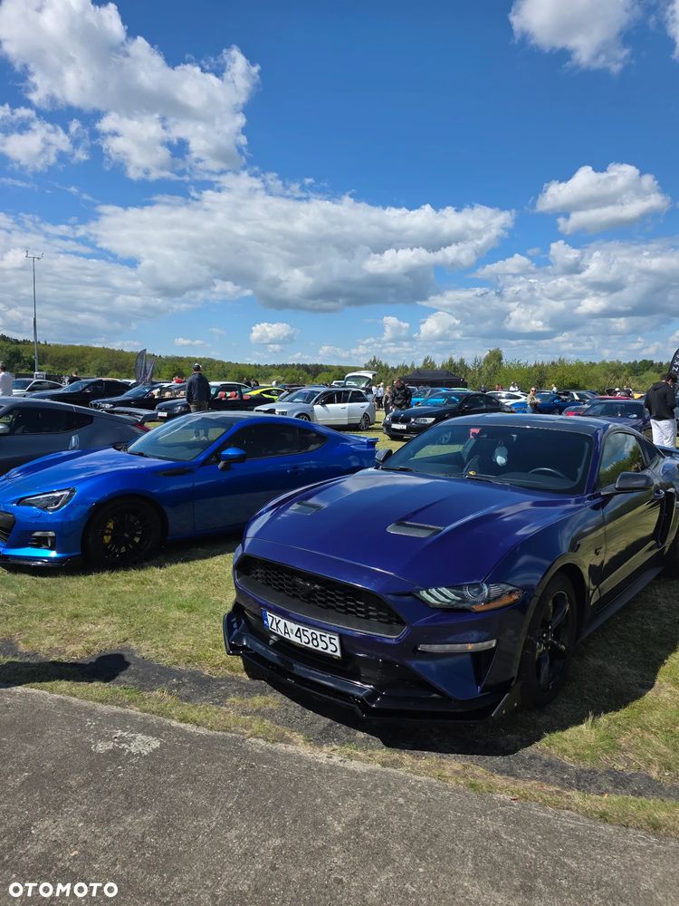 Ford Mustang - 7