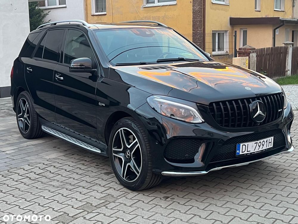 Mercedes-Benz GLE AMG 43 4Matic 9G-TRONIC AMG Line - 12