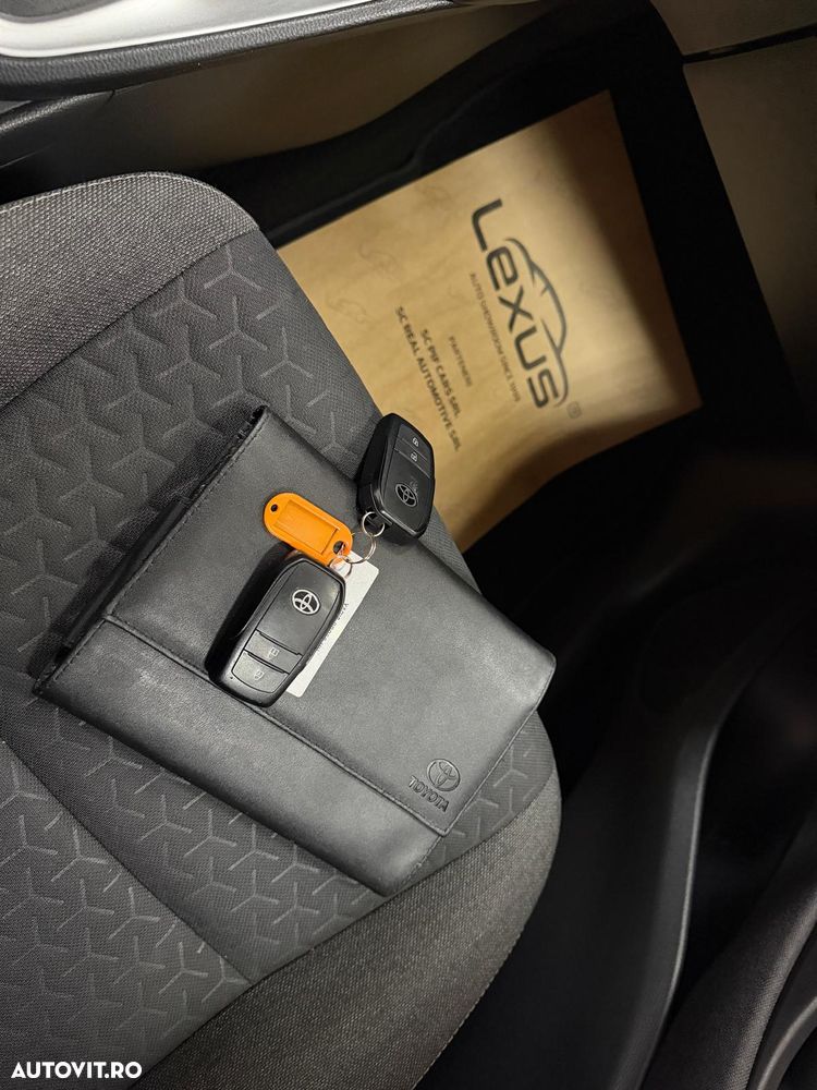 Toyota Yaris Cross 1.5 VVT-i AWD-i Elegant - 27