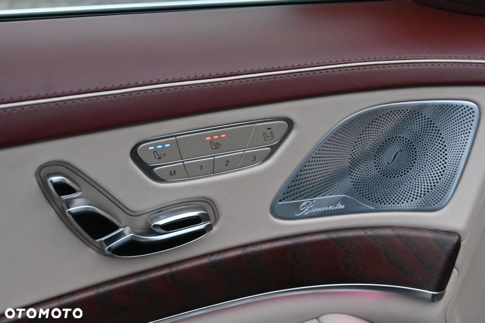 Mercedes-Benz Klasa S 560 4-Matic 9G-TRONIC - 38