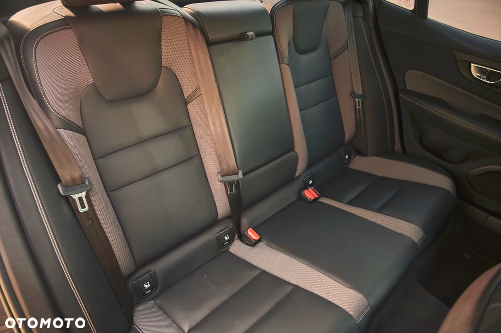 Volvo S60 B4 B Geartronic RDesign - 22