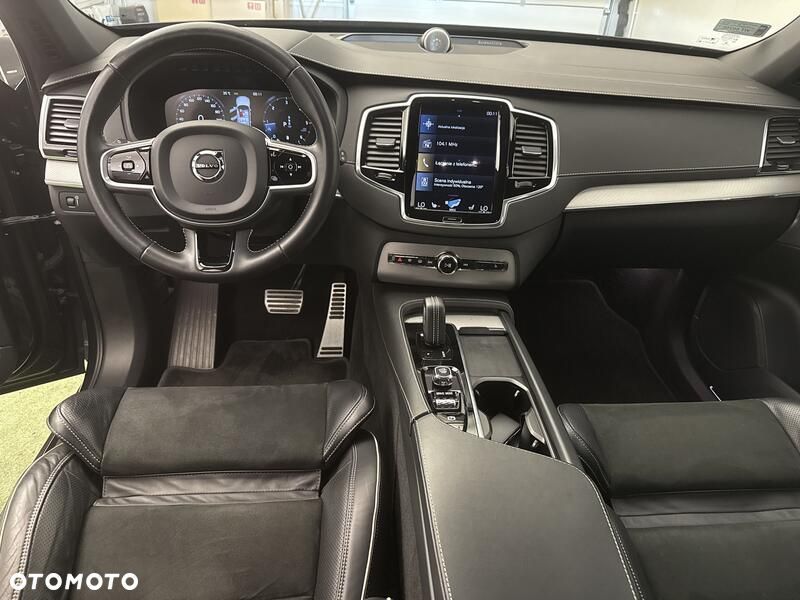 Volvo XC 90 - 21