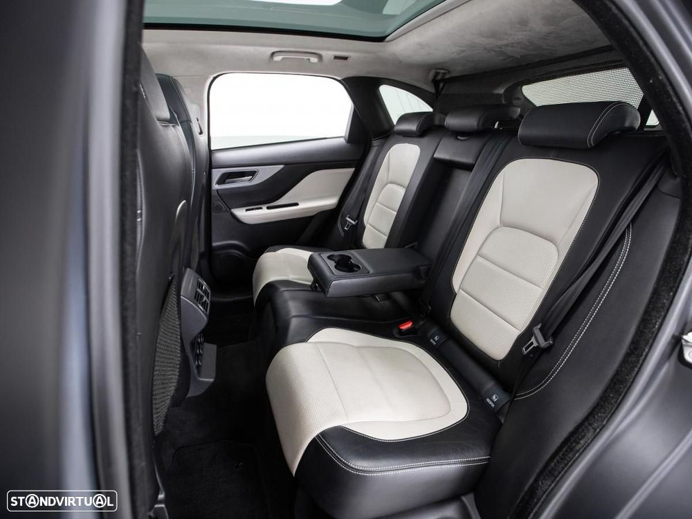 Jaguar F-Pace - 10