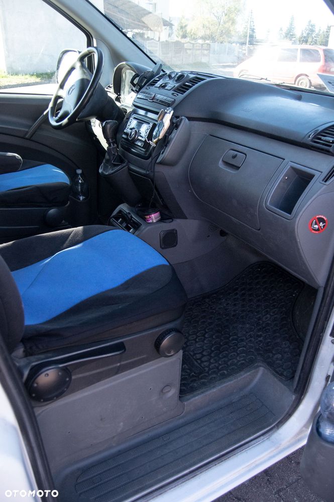 Mercedes-Benz Vito 639.701 - 8