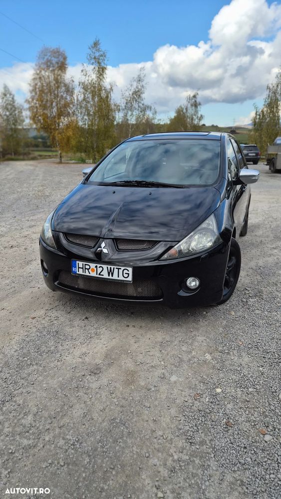 Mitsubishi Grandis 2.0 DI-D 6-Sitzer Intense - 1