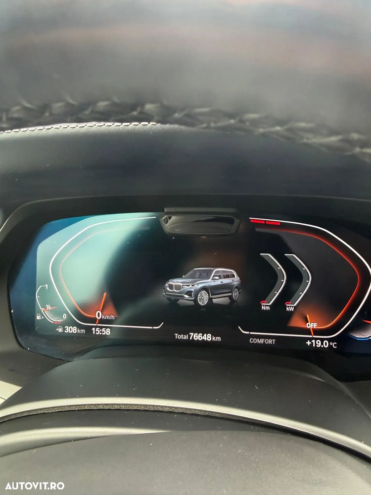 BMW X7 - 16