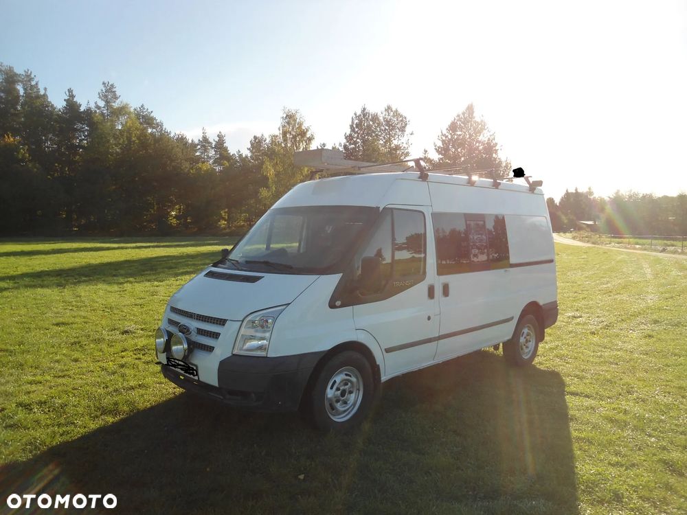 Ford Transit - 1