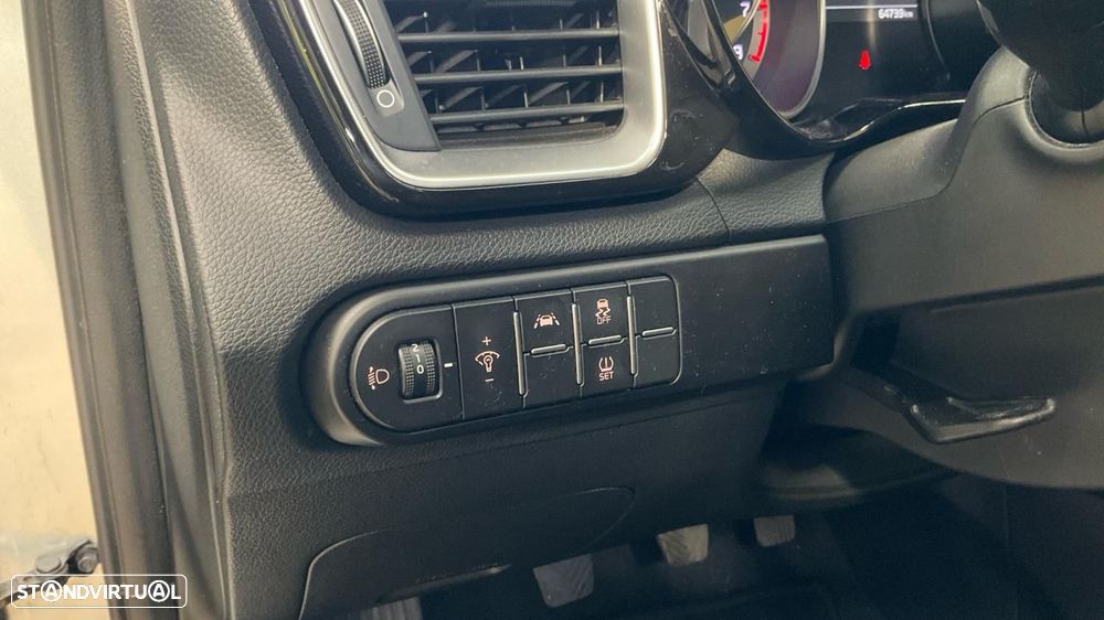 Kia XCeed 1.0 T-GDI Drive - 11